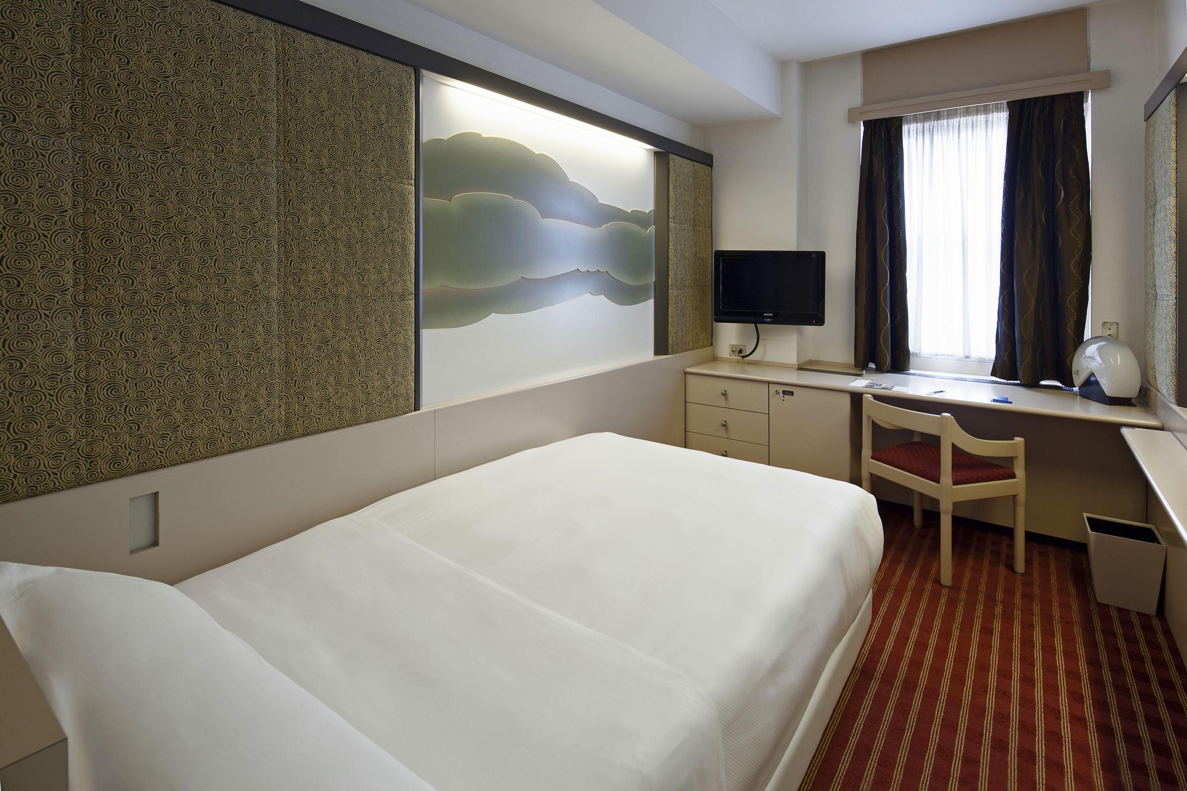 Hotel NH Collection Roma Centro Esterno foto